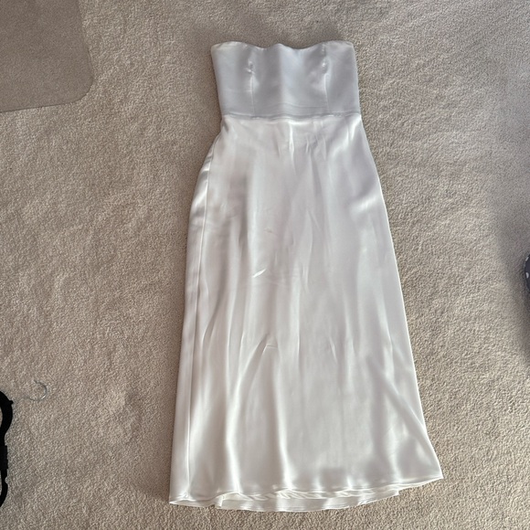 Park & Fifth Strapless Brodie White Dress - Picture 6 of 8